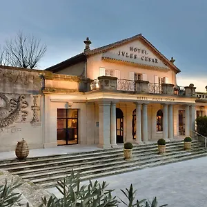 ***** Hotel Jules Cesar & - Mgallery Collection France